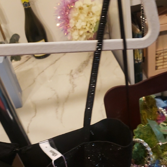 Glam Black Beads Bandeau - Picture 10 of 10